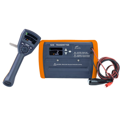 Close-up of the Tempo 521E receiver showing the sunlight-readable LCD, control buttons, antenna tip and ergonomic handle for comfortable operation.