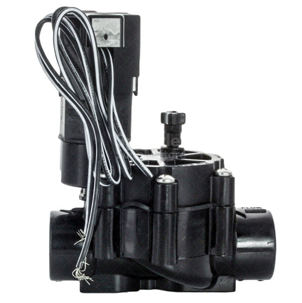 Close-up of Rain Bird 75DV valve bonnet and diaphragm area with captured multi-drive screws and pilot-filter housing for easy servicing in the field.