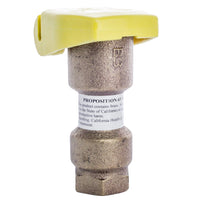 Hunter HQ-3RC quick coupler, 3/4" female inlet, one-piece red brass body and yellow rubber cover; two slots and HK-33 key compatibility.