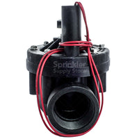 Close-up of Hunter ICV-201G diaphragm housing and flow-control stem showing fabric-reinforced EPDM diaphragm assembly