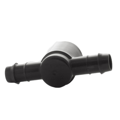 Close-up of PLD075TBTEE barbed tee highlighting 3/4 inch female thread, 17mm barb profile, and smooth molded acetal body for irrigation repairs.