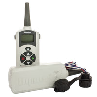 Hunter Roam transmitter and receiver displayed side-by-side with ROAM‑WH SmartPort harness and four AAA batteries on a white background.