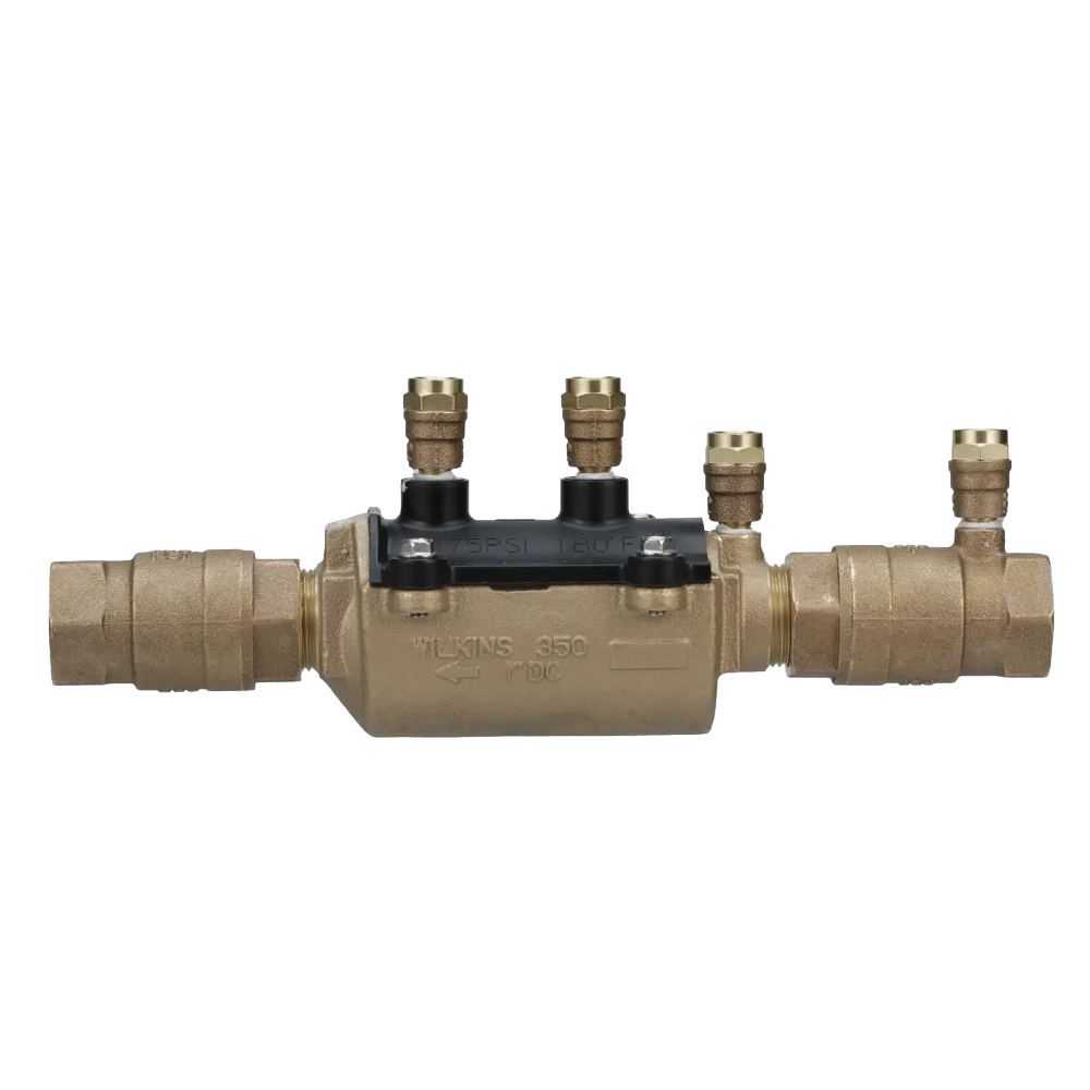 Close-up of Wilkins 350FT showing the EZSwap removable pressure vessel, reinforced nylon vessel construction and robust bronze valve body.